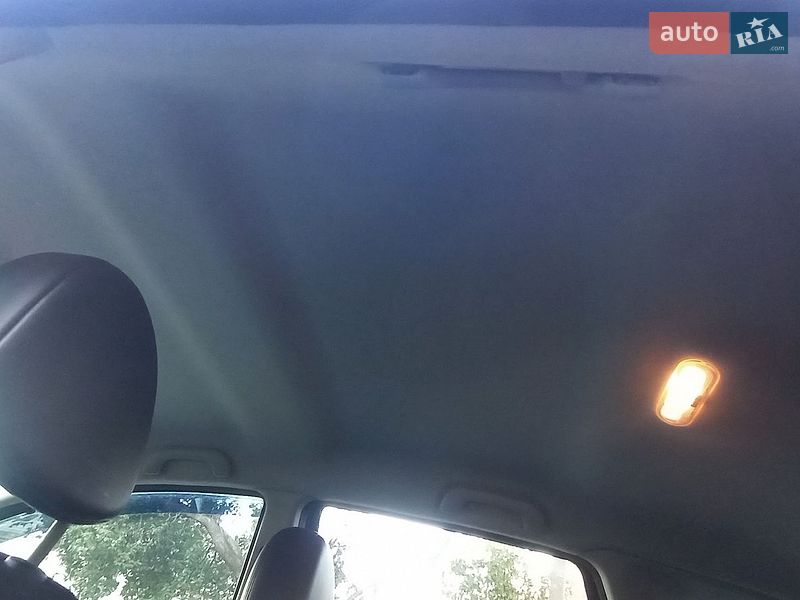 Хэтчбек Nissan Note 2012 в Владимире