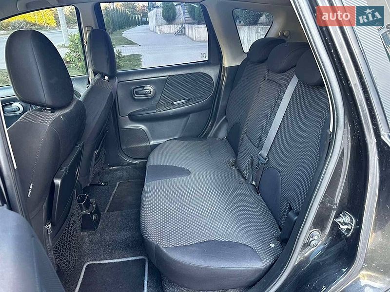 Хэтчбек Nissan Note 2006 в Тернополе