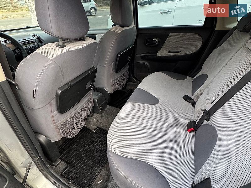 Хетчбек Nissan Note 2008 в Первомайську