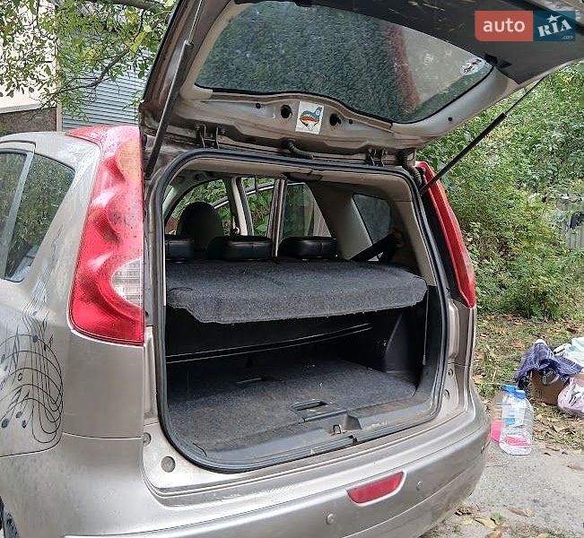Хетчбек Nissan Note 2007 в Києві фото 5 Хетчбек Nissan Note 2007 в Києві
