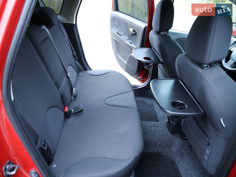 Хетчбек Nissan Note 2008 в Трускавці