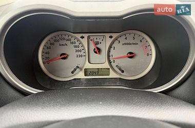 Хэтчбек Nissan Note 2008 в Ровно