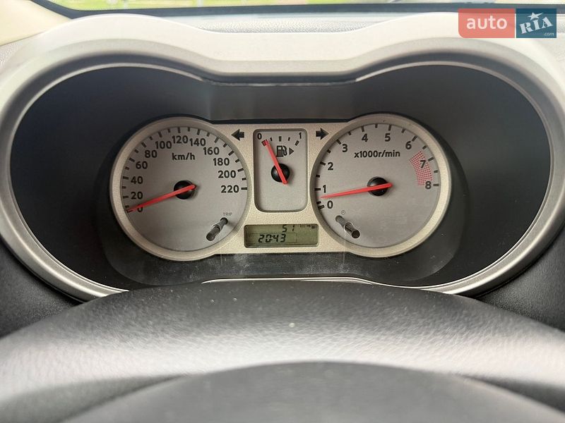 Хэтчбек Nissan Note 2008 в Ровно
