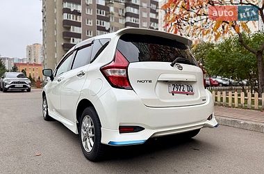 Хэтчбек Nissan Note 2016 в Киеве