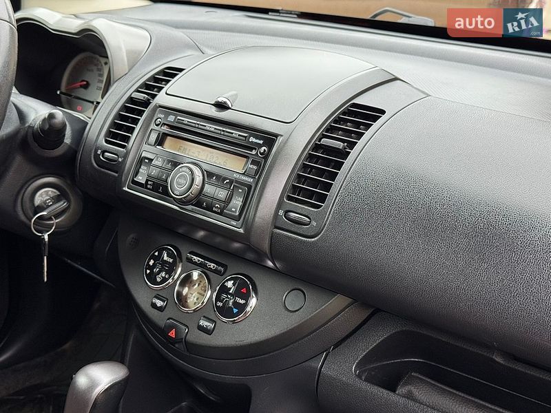 Хэтчбек Nissan Note 2007 в Ивано-Франковске