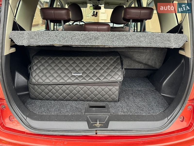 Хэтчбек Nissan Note 2007 в Ивано-Франковске