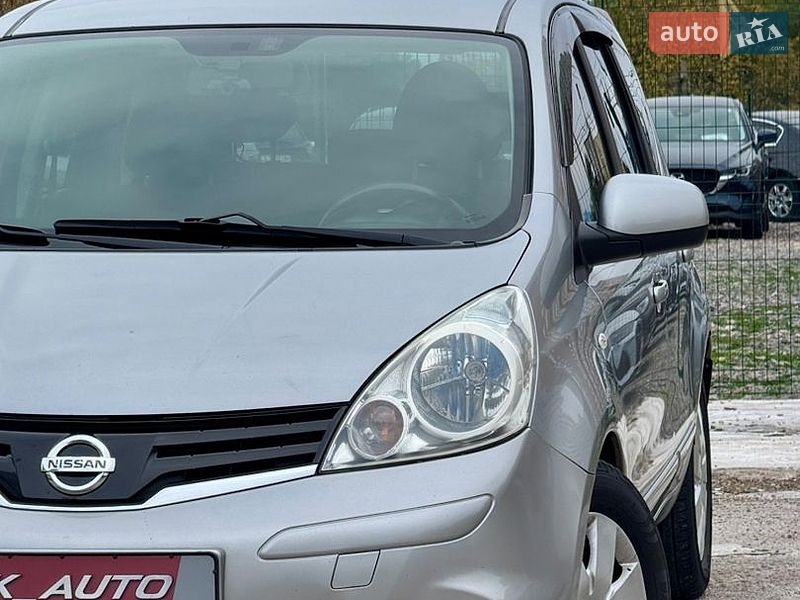 Хэтчбек Nissan Note 2010 в Киеве