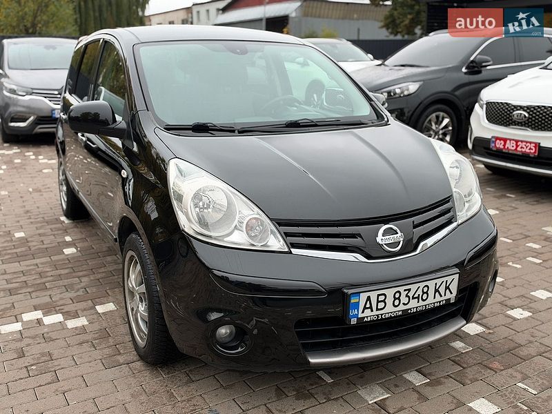 Хэтчбек Nissan Note 2011 в Виннице