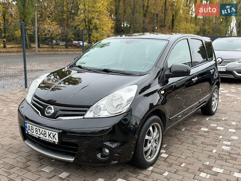 Хэтчбек Nissan Note 2011 в Виннице
