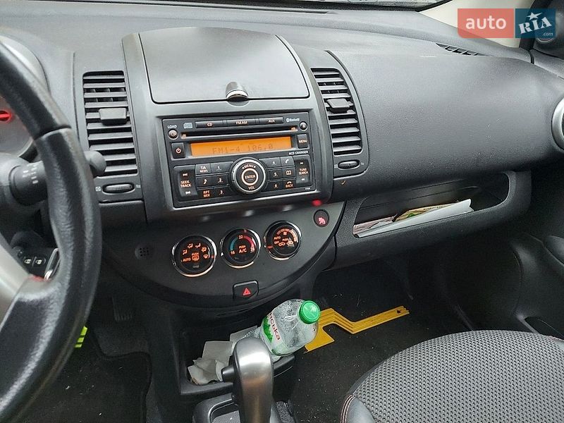 Хэтчбек Nissan Note 2008 в Киеве