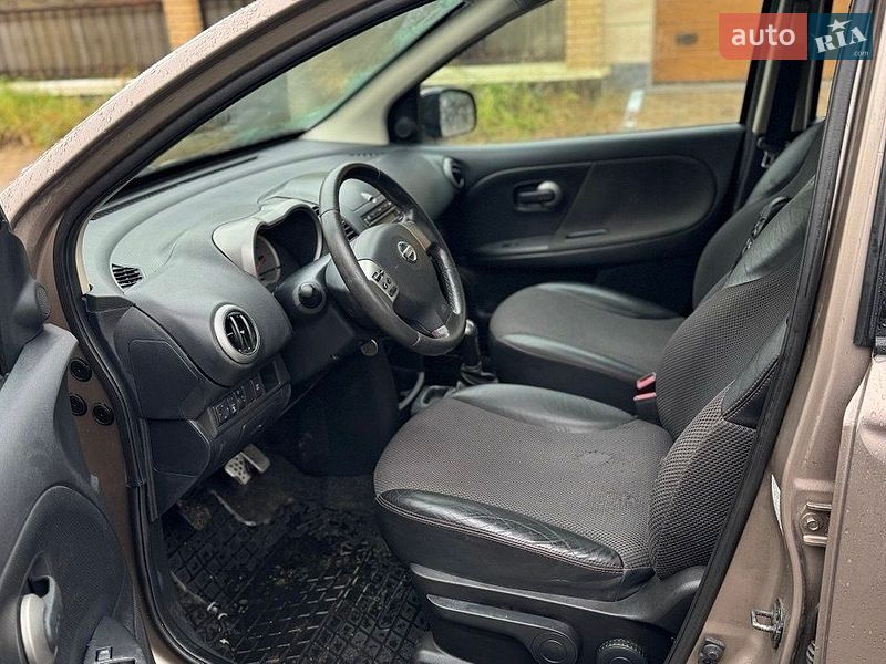 Хэтчбек Nissan Note 2008 в Киеве