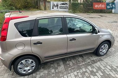 Хетчбек Nissan Note 2008 в Чернівцях