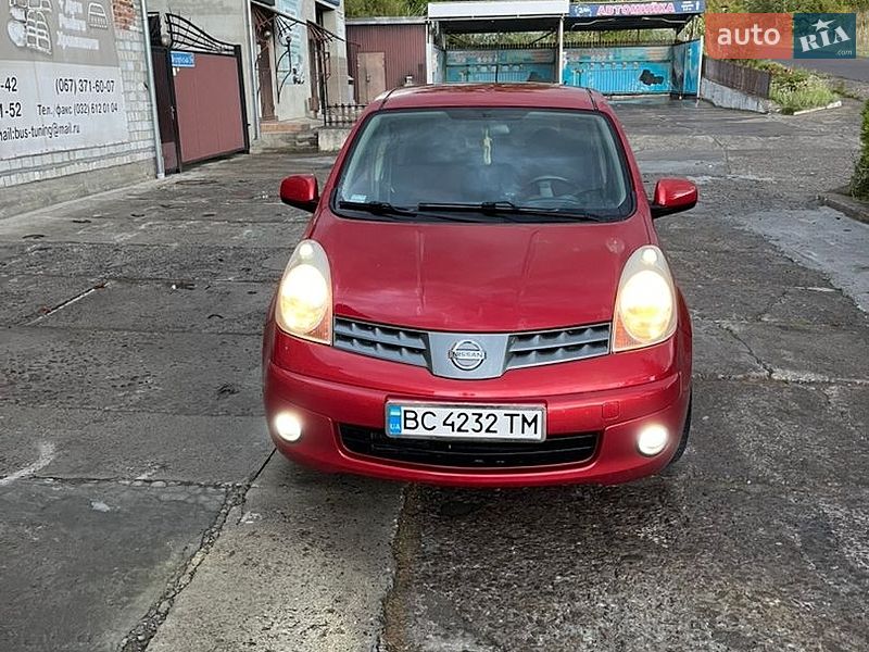 Хэтчбек Nissan Note 2008 в Жидачове