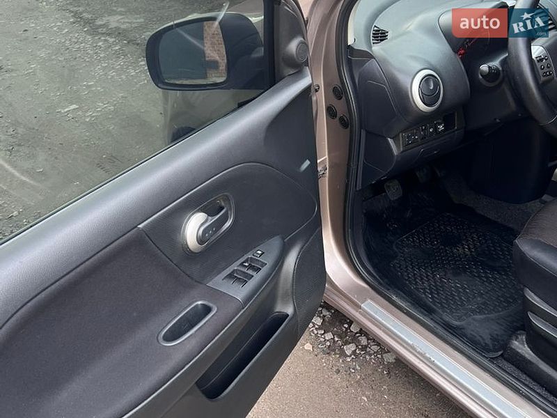 Хэтчбек Nissan Note 2011 в Белой Церкви фото 7 Хэтчбек Nissan Note 2011 в Белой Церкви