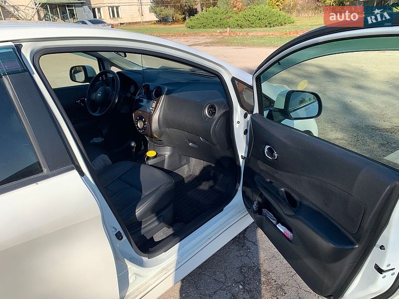 Хетчбек Nissan Note 2013 в Новій Водолагі фото 10 Хетчбек Nissan Note 2013 в Новій Водолагі