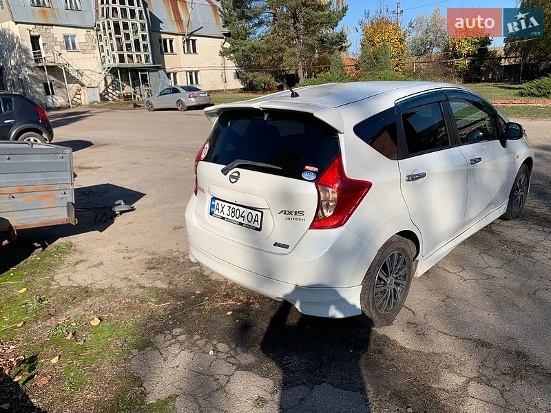 Хетчбек Nissan Note 2013 в Новій Водолагі фото 4 Хетчбек Nissan Note 2013 в Новій Водолагі