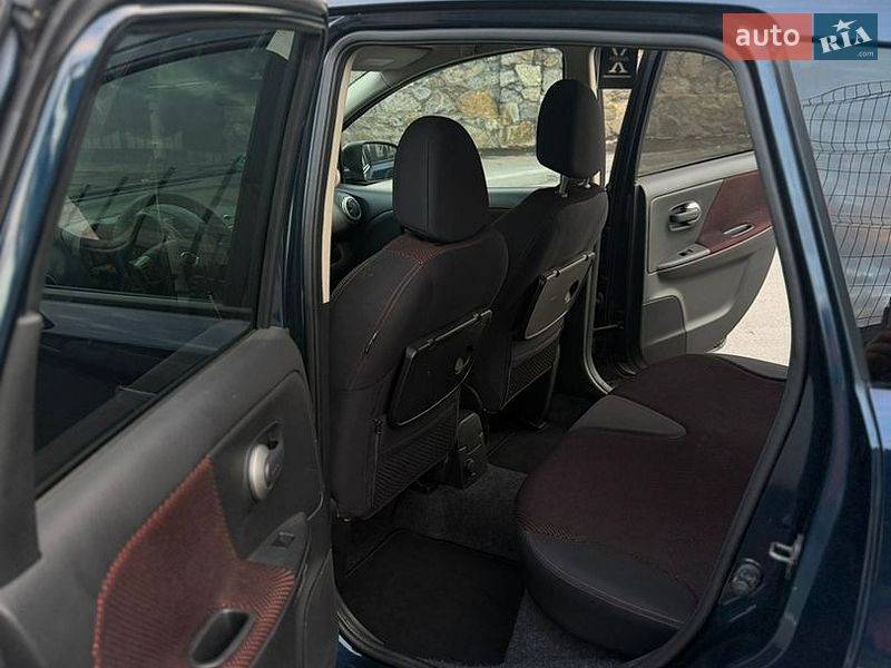 Хэтчбек Nissan Note 2007 в Виннице фото 37 Хэтчбек Nissan Note 2007 в Виннице
