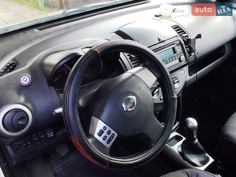 Хэтчбек Nissan Note 2011 в Полтаве фото 11 Хэтчбек Nissan Note 2011 в Полтаве