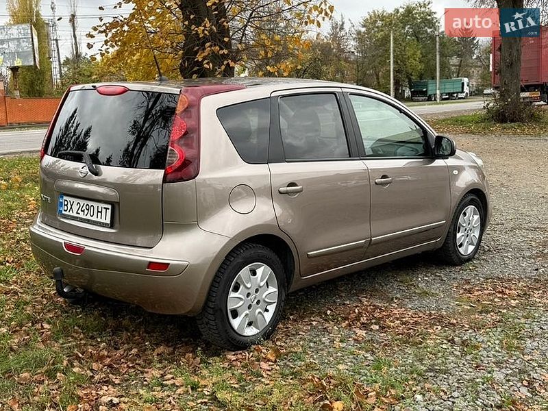 Хетчбек Nissan Note 2009 в Хмельницькому