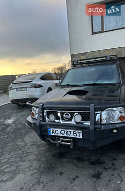 Пикап Nissan NP300 2013 в 