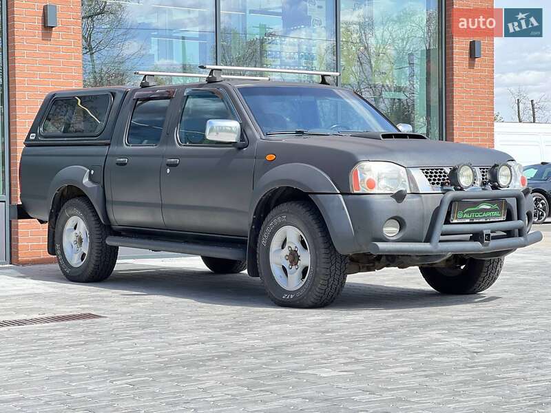 Пікап Nissan NP300 2011 в Києві