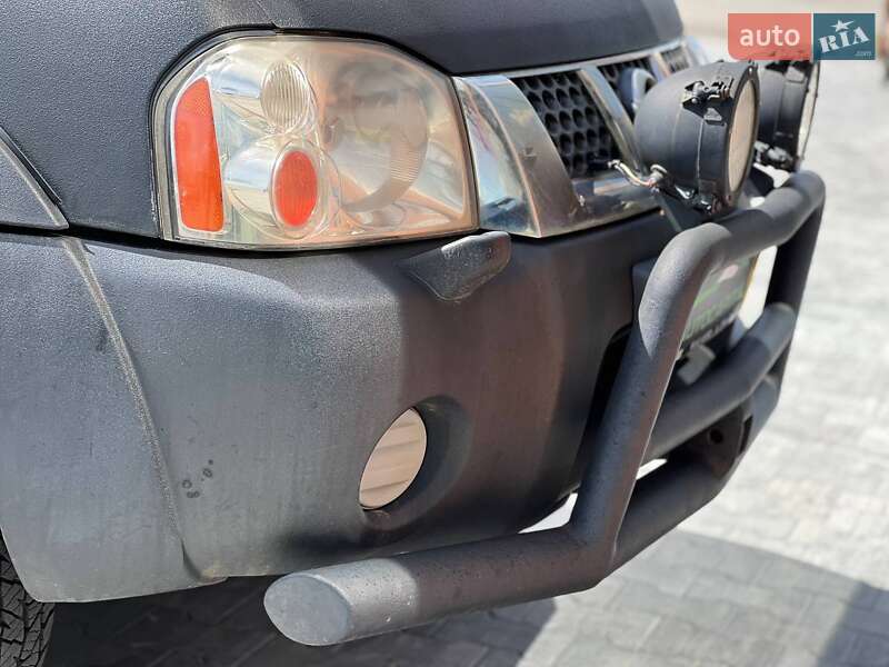 Пікап Nissan NP300 2011 в Києві