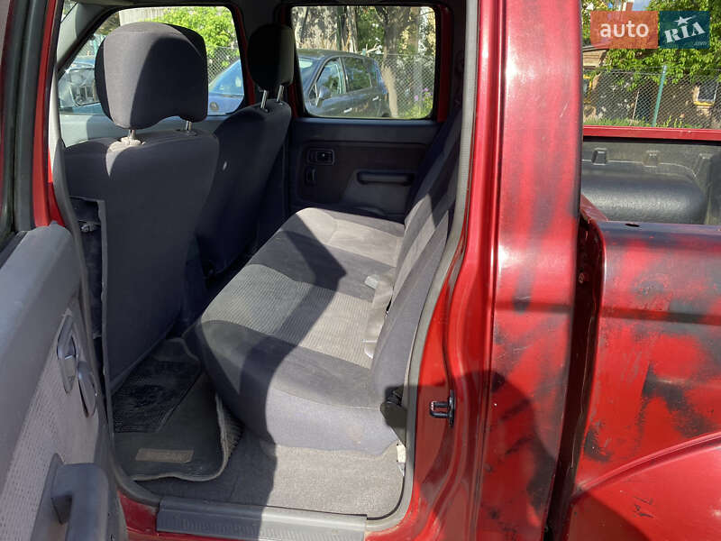 Пікап Nissan NP300 2008 в Києві