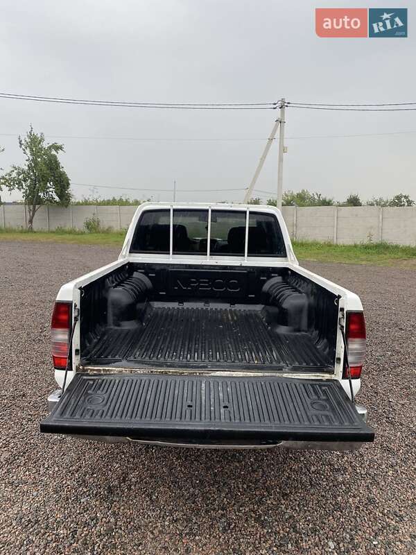 Пикап Nissan NP300 2014 в Виннице