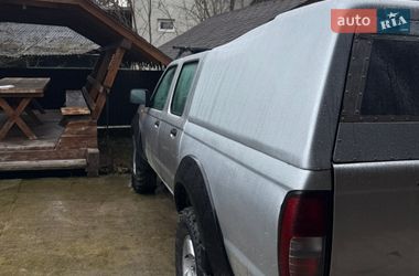 Пікап Nissan NP300 2011 в Нижній Апші