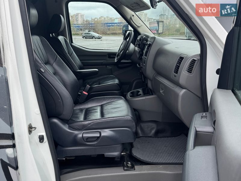 Грузопассажирский фургон Nissan NV1500 2017 в Киеве фото 9 Грузопассажирский фургон Nissan NV1500 2017 в Киеве