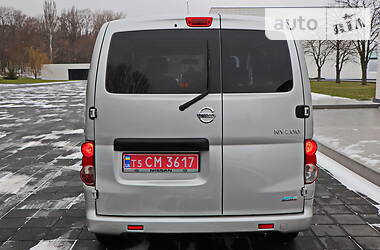 Мінівен Nissan NV200 2012 в Кременчуці