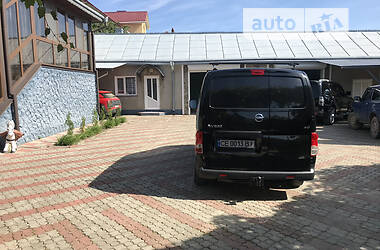 Грузовой фургон Nissan NV200 2014 в Черновцах