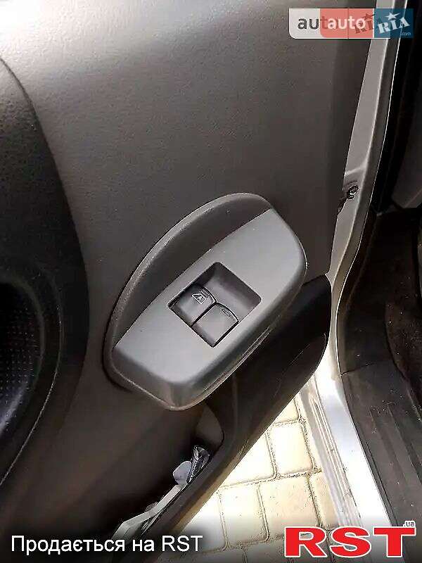 Мінівен Nissan NV200 2012 в Одесі фото 9 Мінівен Nissan NV200 2012 в Одесі