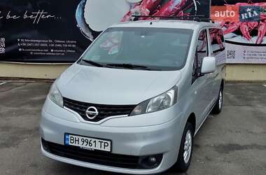 Nissan NV200 2012