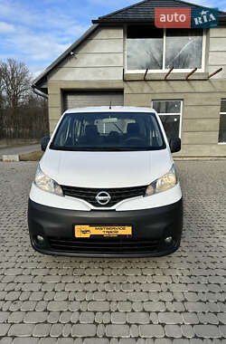 Nissan NV200 2013