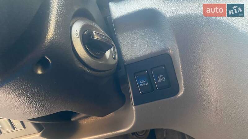 Мінівен Nissan NV200 2011 в Мукачевому