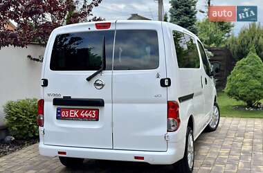 Минивэн Nissan NV200 2014 в 