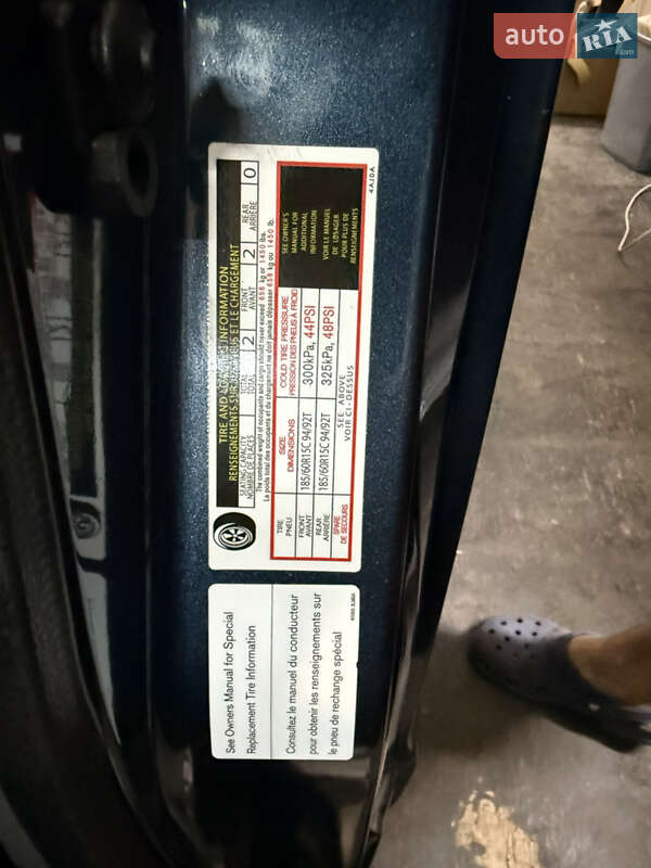 Вантажний фургон Nissan NV200 2017 в Києві