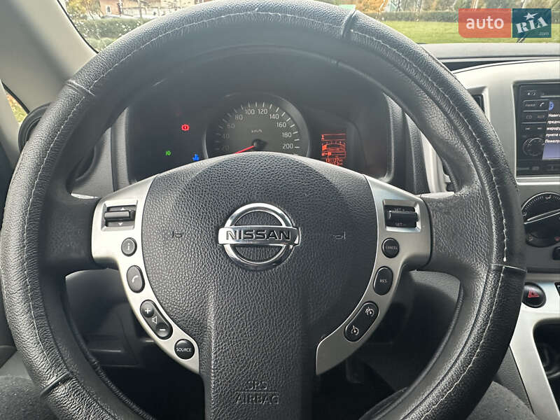 Мінівен Nissan NV200 2011 в Луцьку
