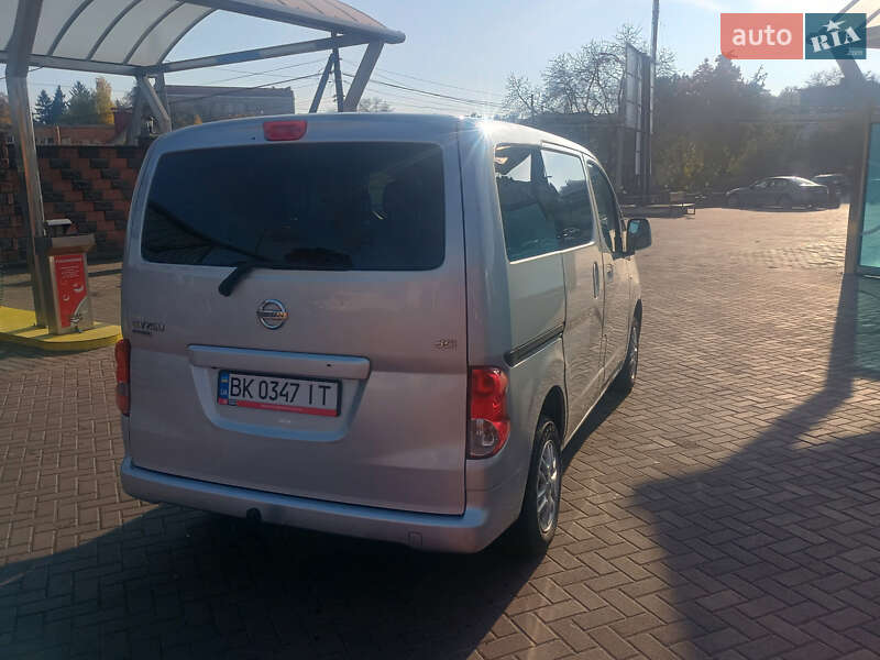 Минивэн Nissan NV200 2011 в Ровно фото 8 Минивэн Nissan NV200 2011 в Ровно