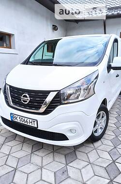 Мінівен Nissan NV300 2019 в Дубні