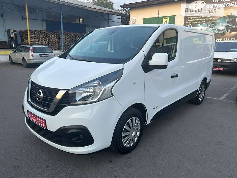 Вантажний фургон Nissan NV300 2018 в 