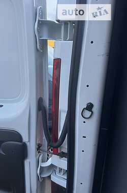 Вантажний фургон Nissan NV300 2018 в 