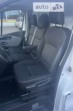 Вантажний фургон Nissan NV300 2018 в 