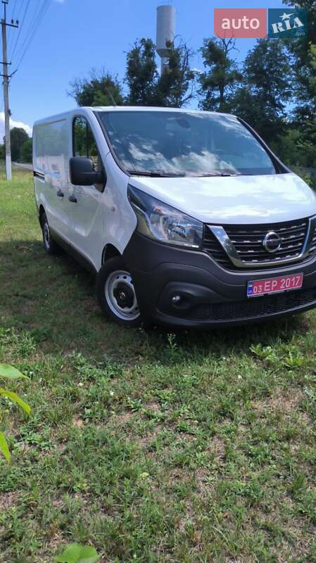 Вантажний фургон Nissan NV300 2019 в Харкові