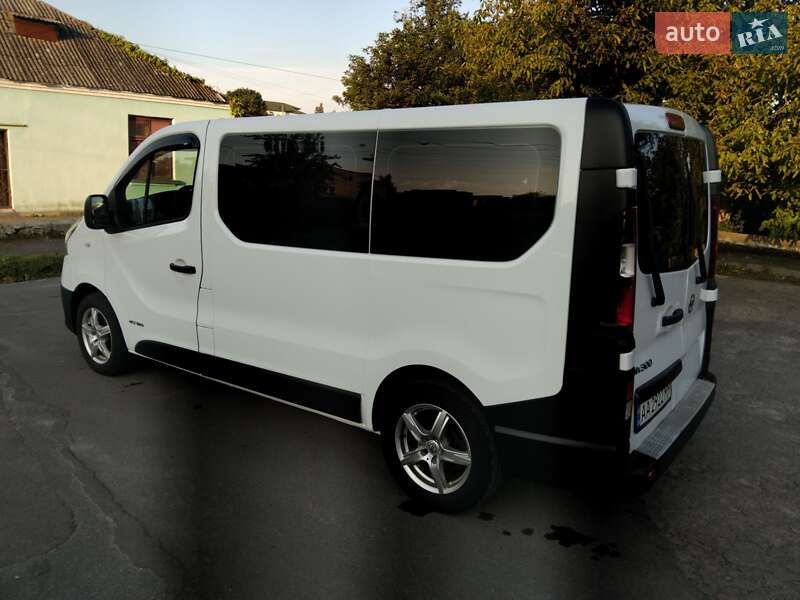 Мінівен Nissan NV300 2017 в Володимирі