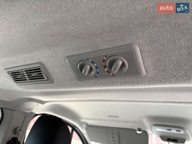 Мінівен Nissan NV300 2020 в Луцьку