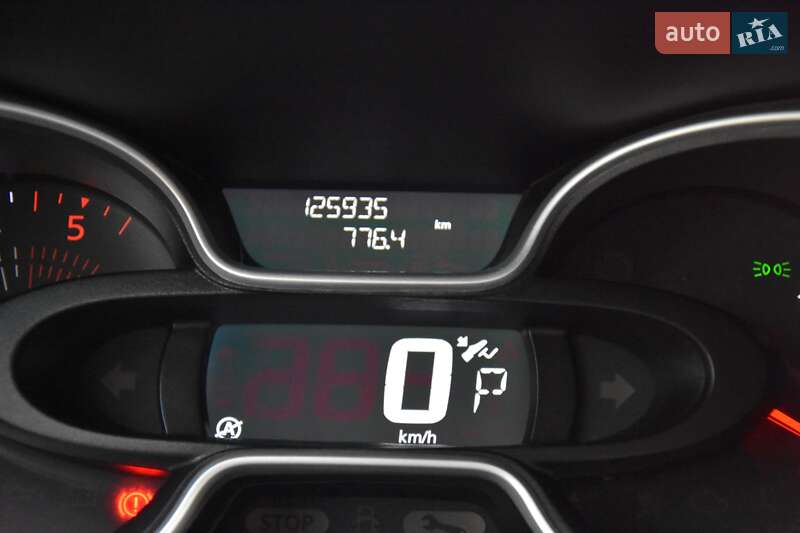 Вантажний фургон Nissan NV300 2021 в Львові