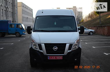 Микроавтобус Nissan NV400 2017 в Ровно