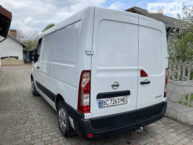 Мікроавтобус Nissan NV400 2015 в Дрогобичі